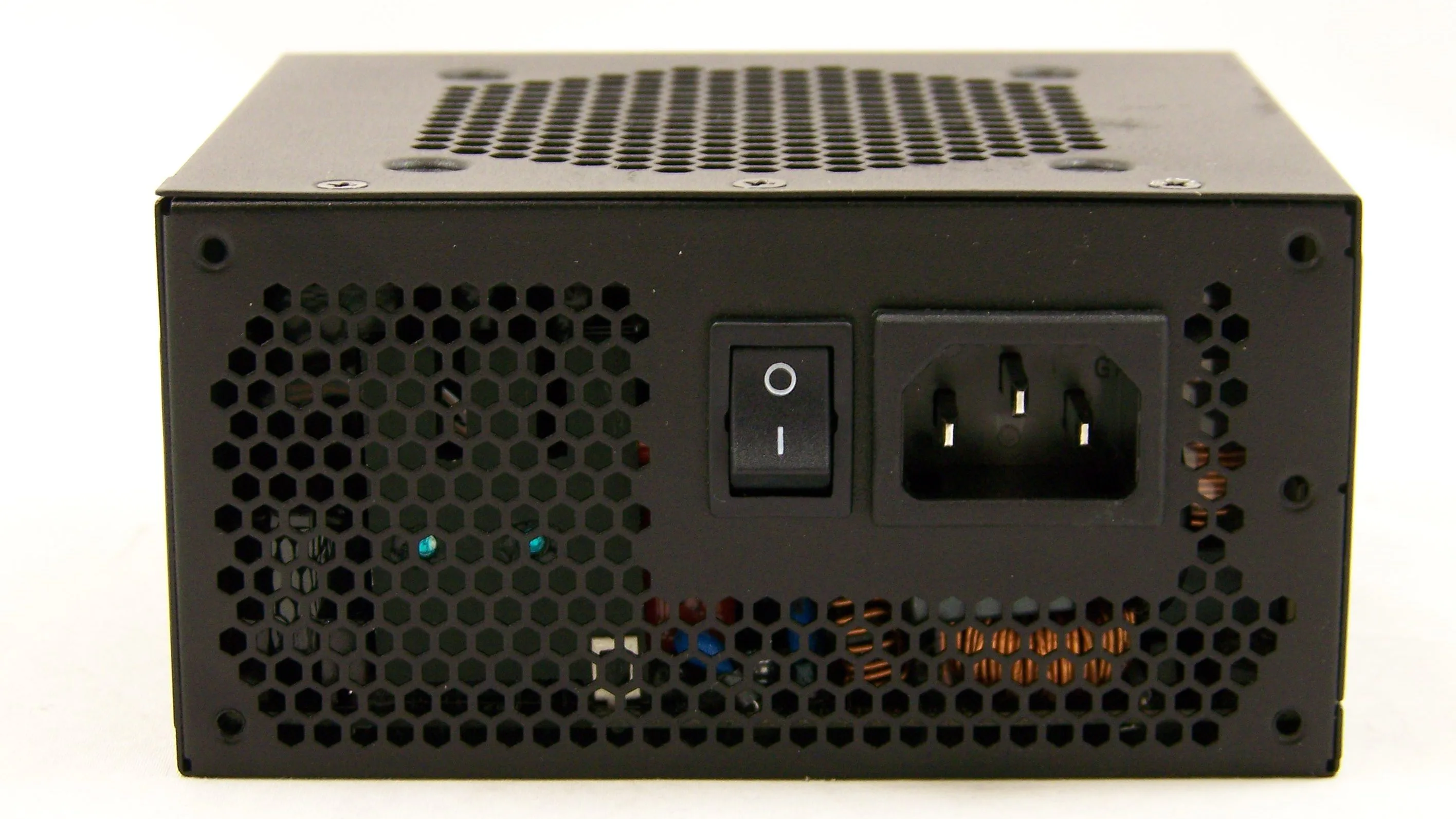 FSP Dagger 600W SFX Power Supply Review The FPS Review