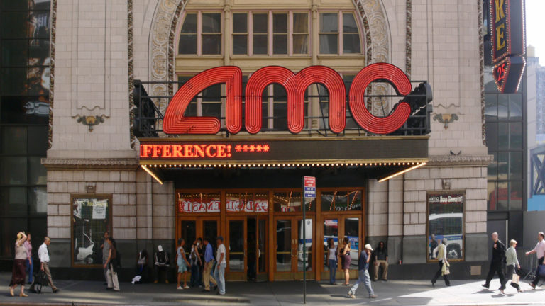 AMC Theaters Reverses Course, Will Force All Guests to Wear Masks