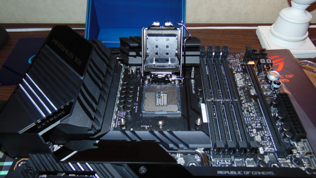ASUS ROG MAXIMUS XII EXTREME Z490 Motherboard