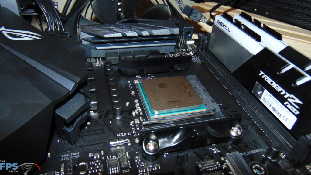 AMD Athlon 3000G installed in AM4 socket