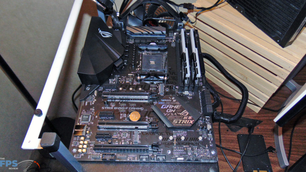 ASUS ROG STRIX B450-F GAMING motherboard bare bones