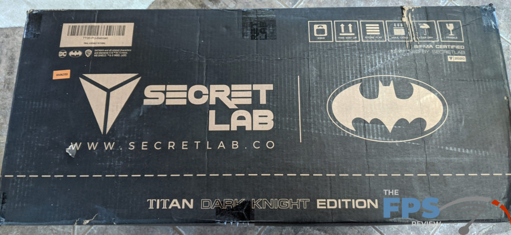 Secretlab TITAN Dark Knight Edition Box