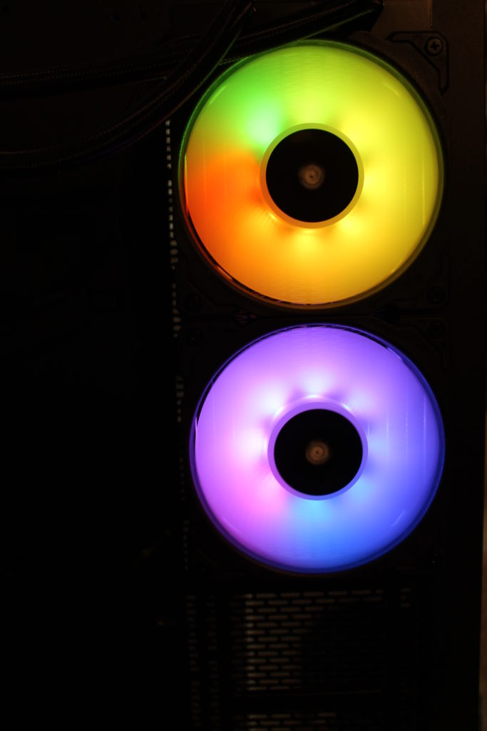 Corsair iCUE H100i ELITE CAPELLIX Fan RGB LED