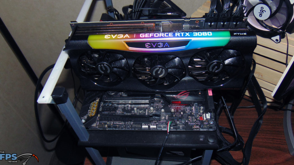 EVGA GeForce RTX 3080 FTW3 ULTRA GAMING RGB lighting in system