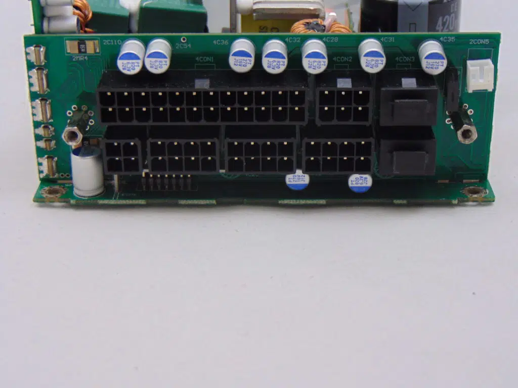 SilverStone SX750 750W SFX Power Supply Inside Connectors