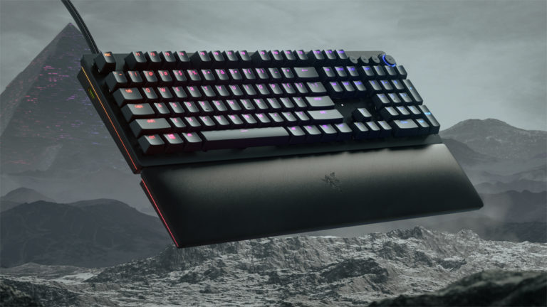 Razer Announces Huntsman V2 Analog Keyboard, Thunderbolt 4 Dock Chroma, and Laptop Stand Chroma V2