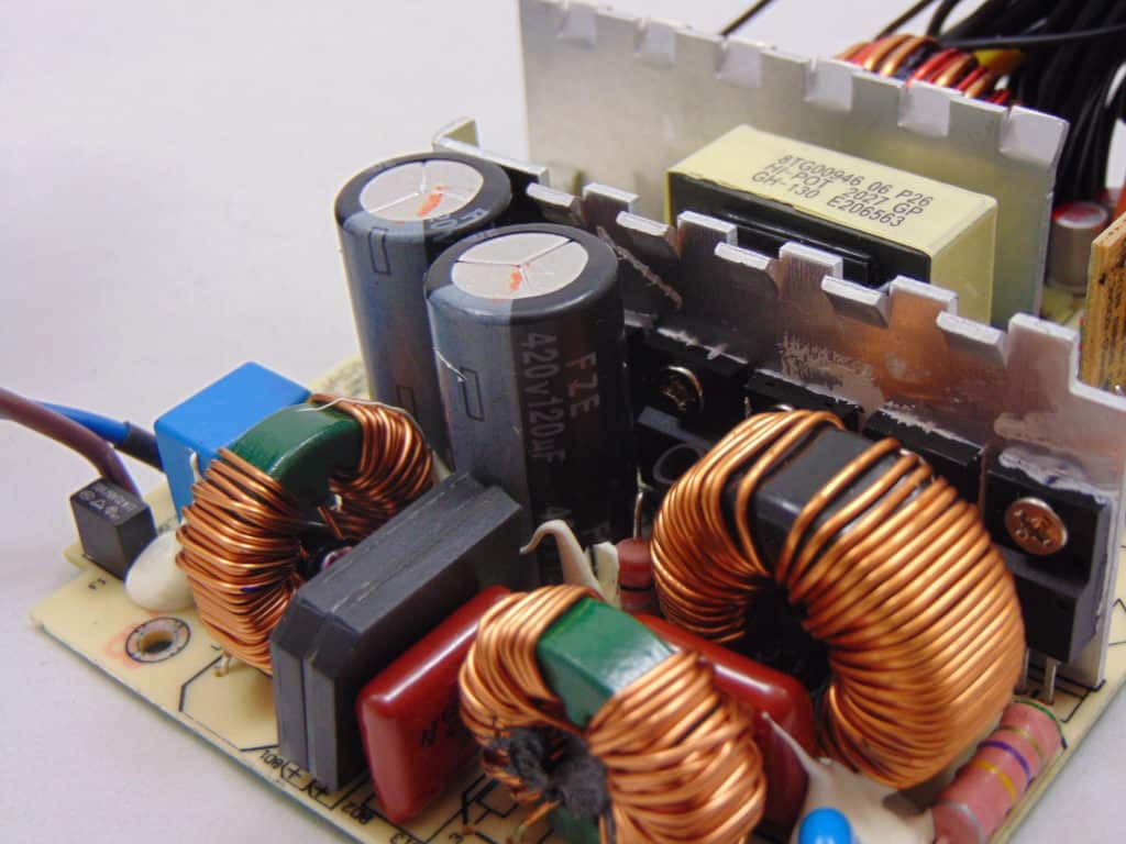 FSP SFX PRO 450W Power Supply Capacitors