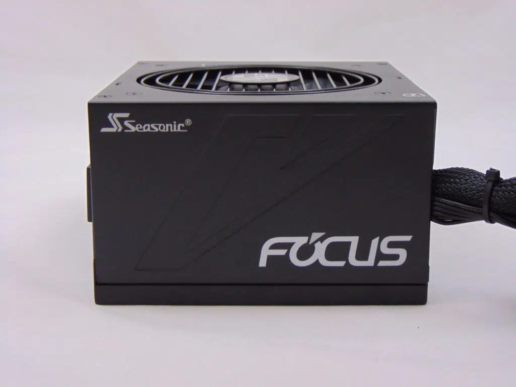 Seasonic FOCUS GM-650 650W Power Supply Side View