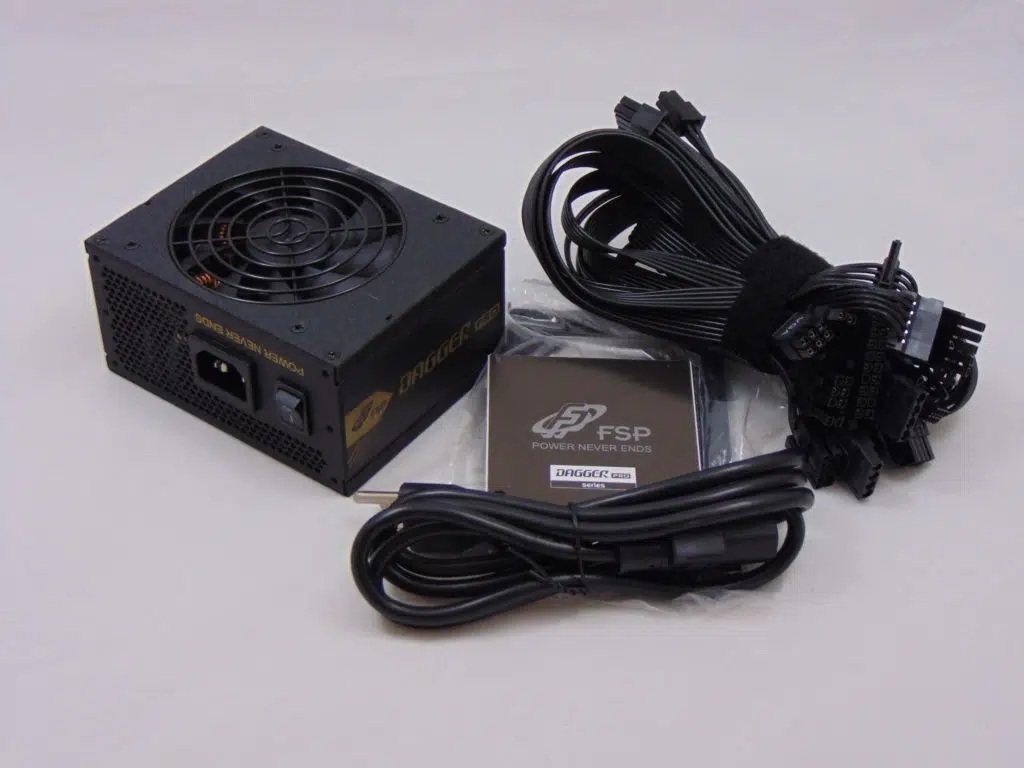 FSP DAGGER PRO 550W SFX Power Supply box contents