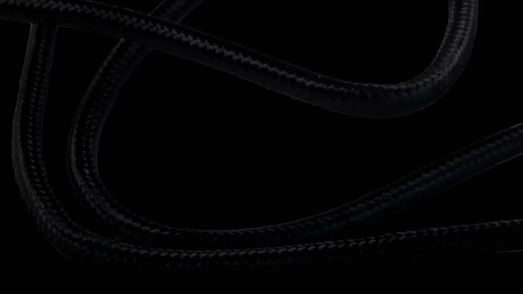 MSI CLUTCH GM41 LIGHTWEIGHT WIRELESS Pretty but Janky Cable