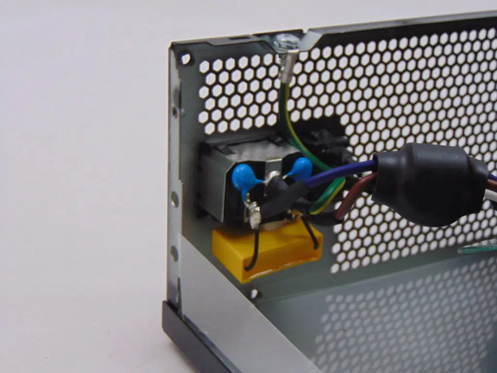 MSI A850GF 850W Power Supply inside power connector