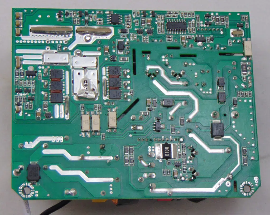 Lian Li SP750 Power Supply Bottom of PCB