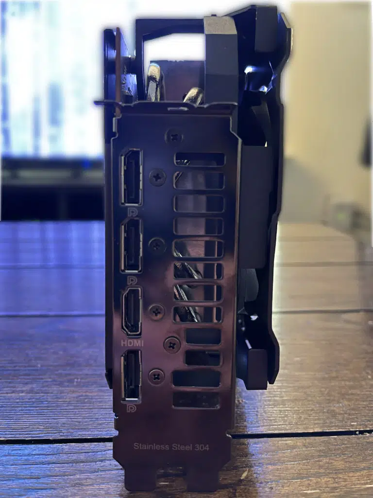 ASUS TUF Gaming Radeon™ RX 6700 XT OC Edition Rear I/O