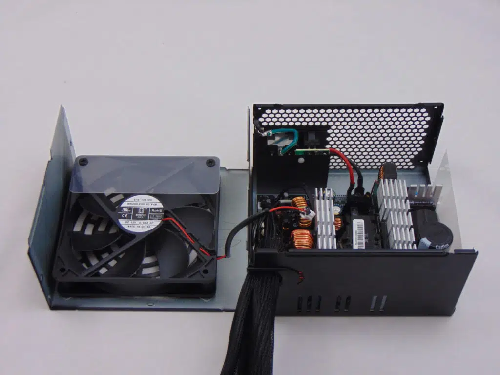 EVGA N1 750W Power Supply Inside