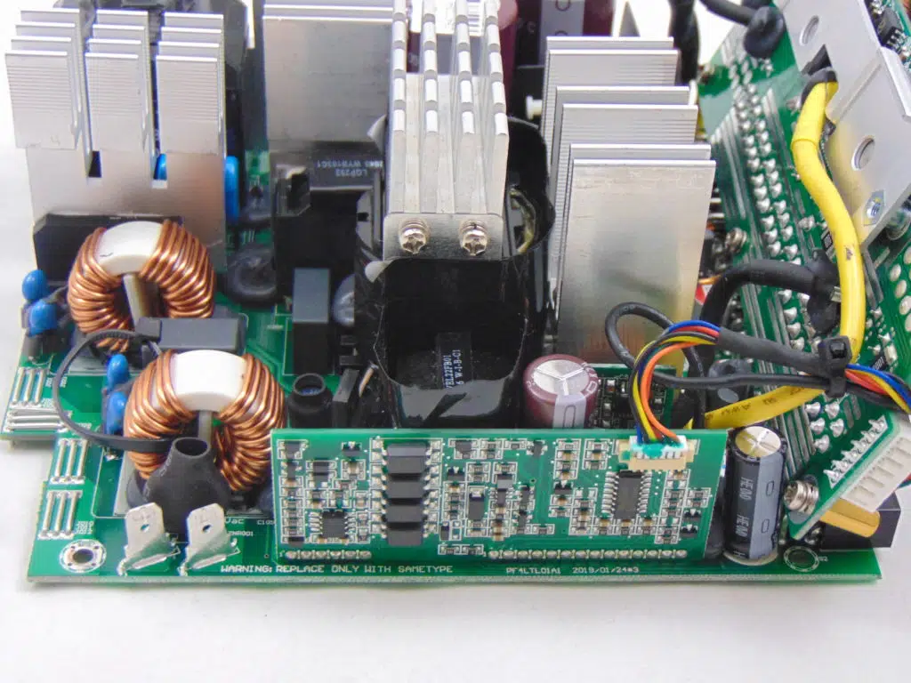 SilverStone NJ700 700W Fanless Power Supply capacitors inside