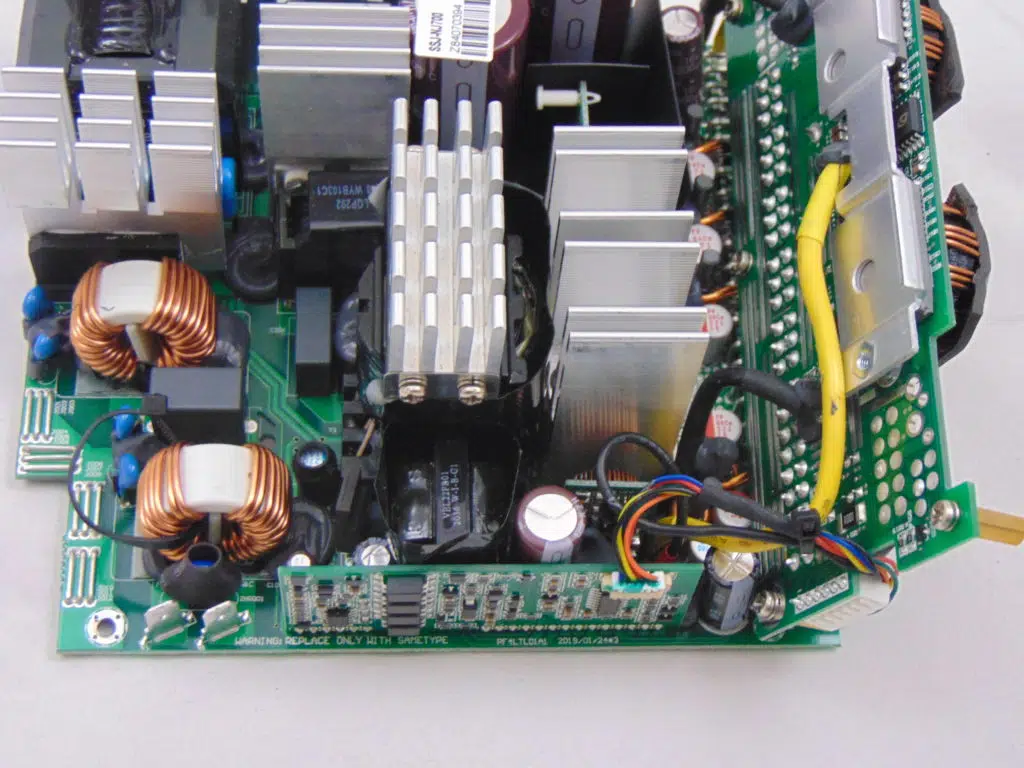 SilverStone NJ700 700W Fanless Power Supply heatsinks
