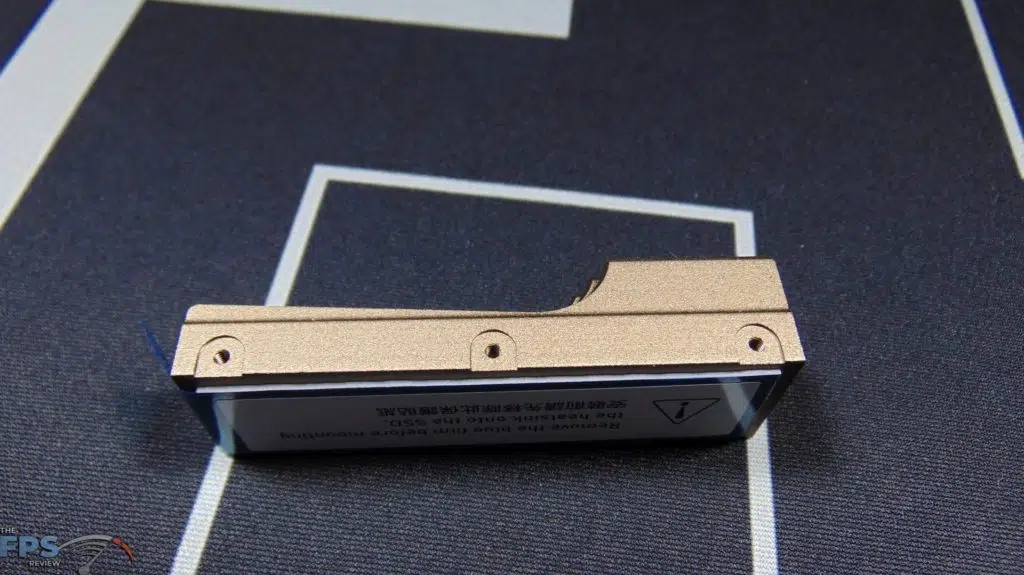 MSI SPATIUM M480 2TB HS PCIe 4.0 Gen4 NVMe SSD Side of Heatsink Screw Holes