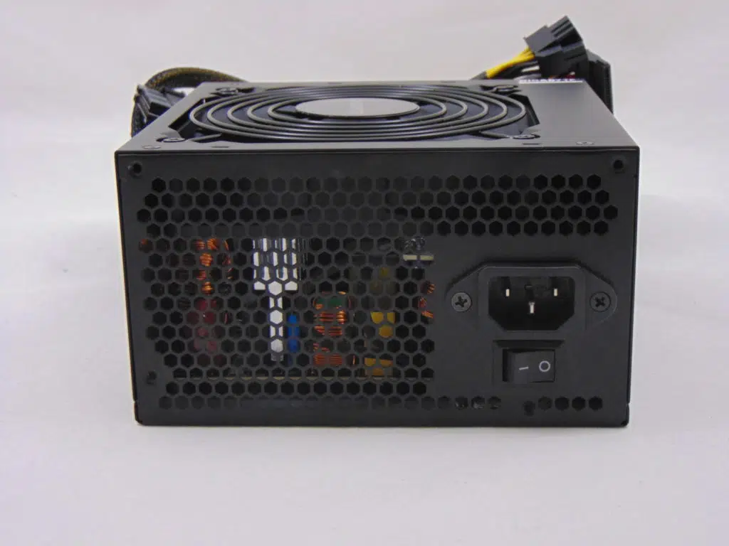 GIGABYTE P650B 650W Power Supply Back View