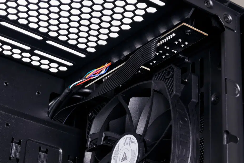 MONTECH AIR 1000 LITE Case Inside Top 
