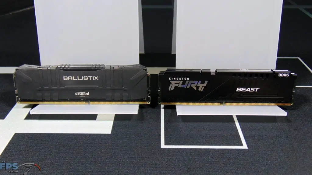 Crucial Ballistix DDR4 next to Kingston Fury Beast DDR5