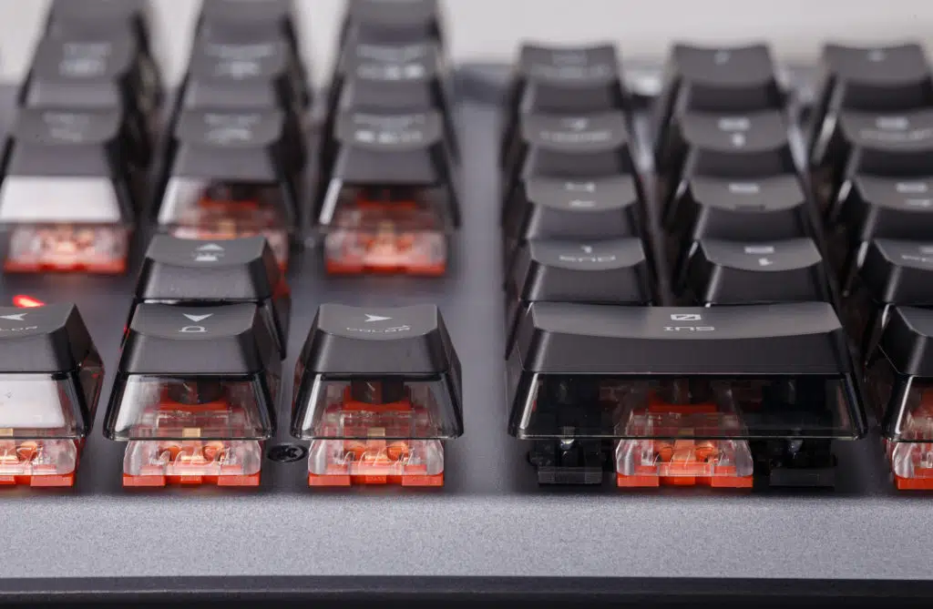 MSI Vigor GK71 Sonic Closeup of MSI ClearCaps
