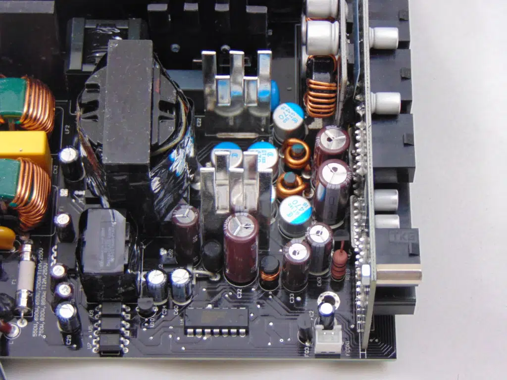 SilverStone DA850 Gold secondary