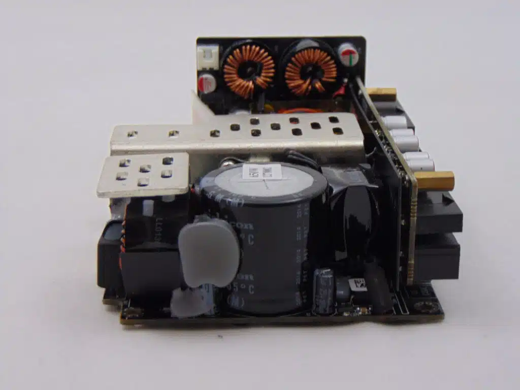 Cooler Master V650 SFX GOLD primary side