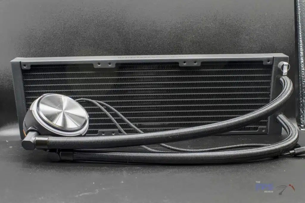 Cooler Master MASTERLIQUID PL360 FLUX full view