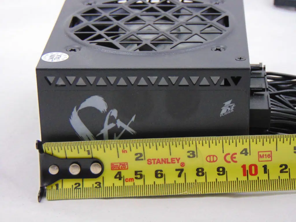 1STPLAYER SFX 750W Platinum length
