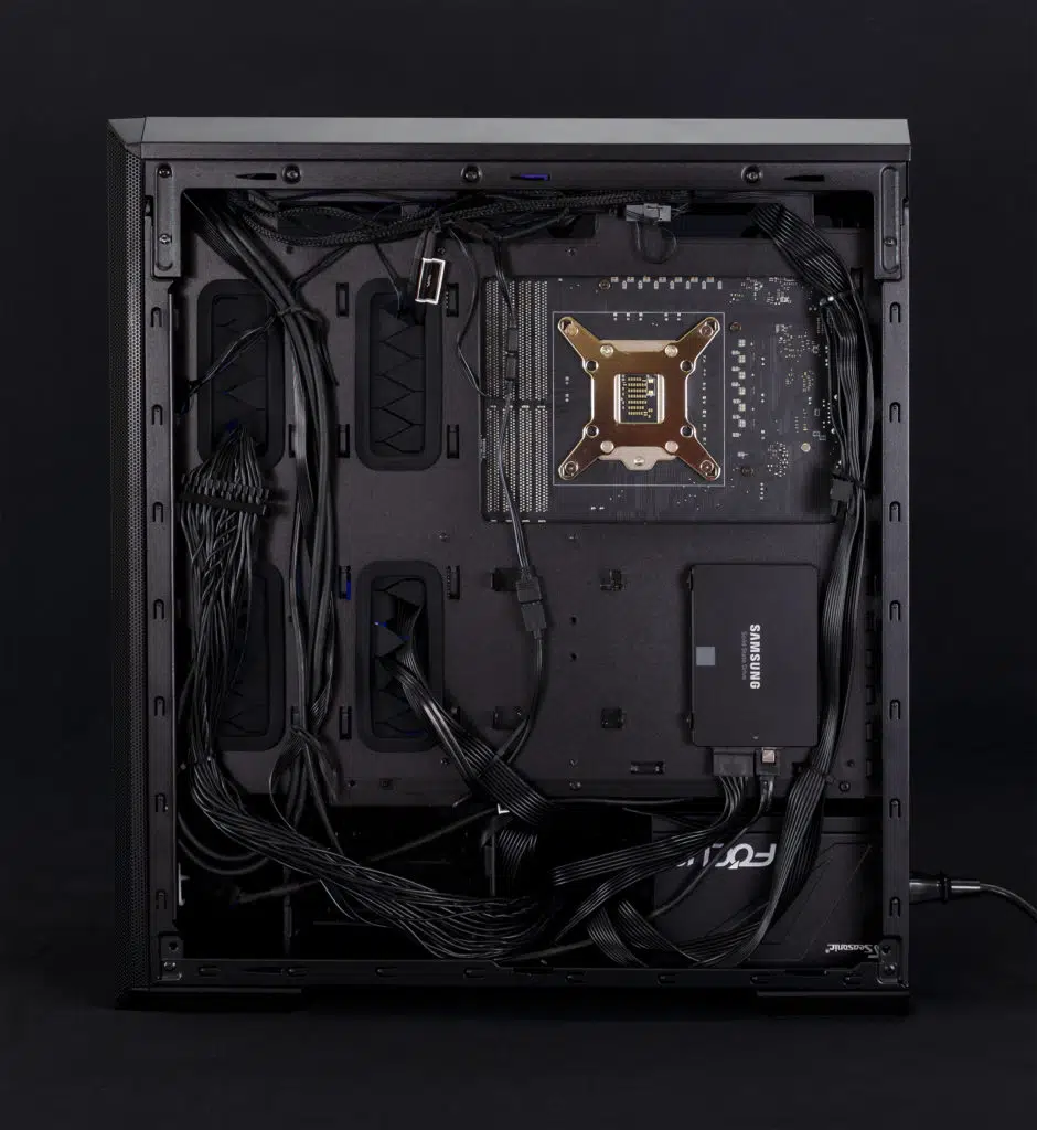 ADATA XPG Defender left side loaded