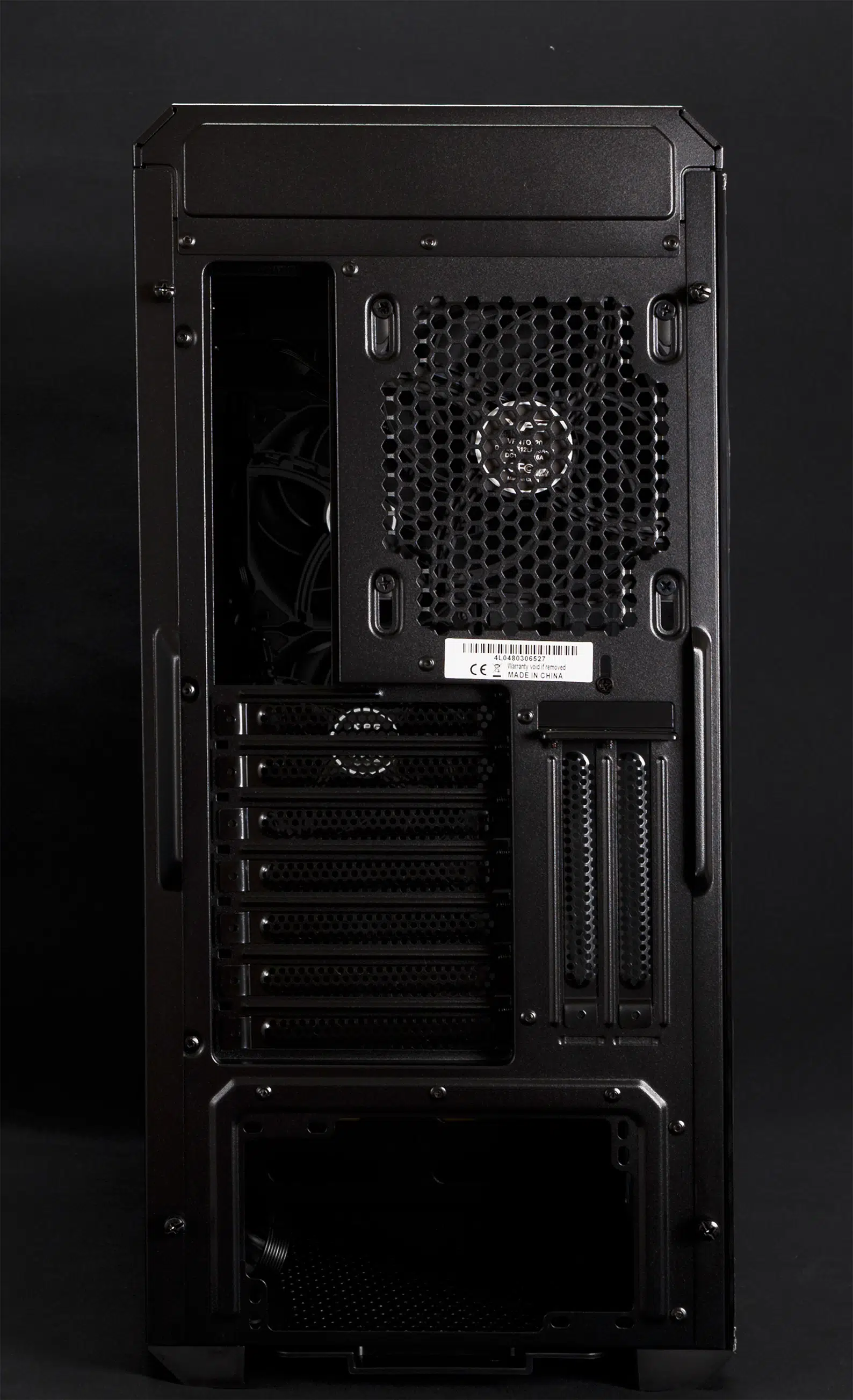 ADATA XPG Defender rear empty