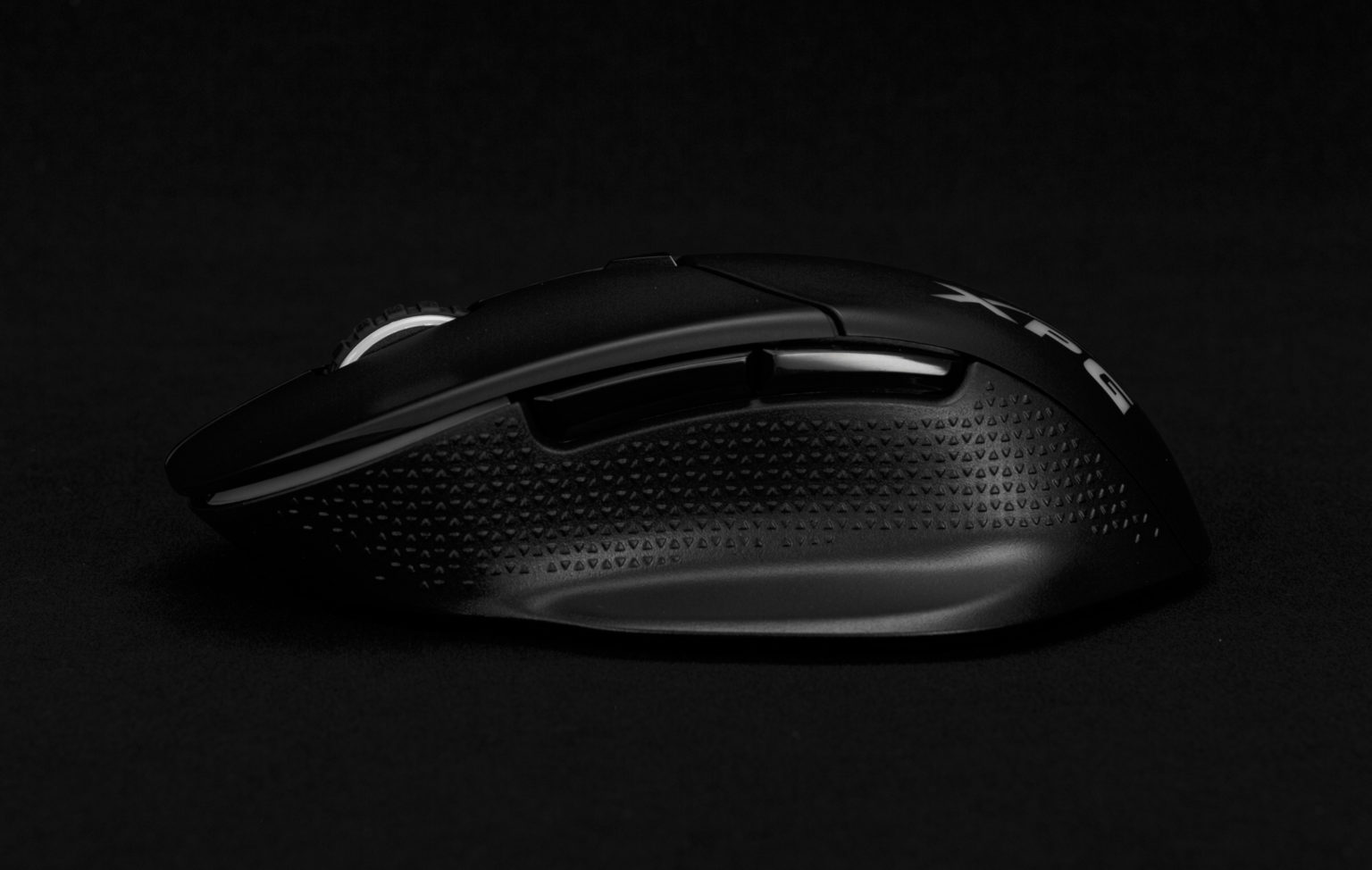 XPG ALPHA Wireless Gaming Mouse Review