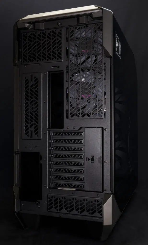 Cooler Master HAF 700 rear