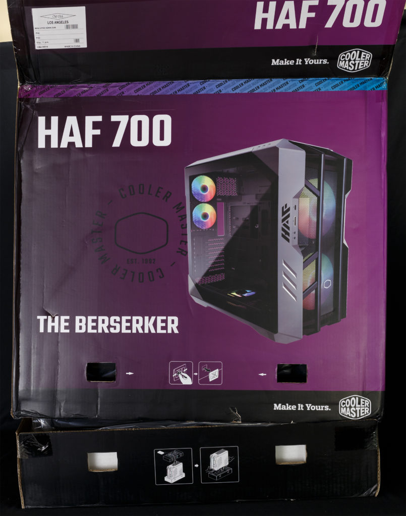 Cooler Master HAF 700 removing outer box