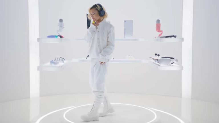 Logitech Teases White Xbox Series X in Astro A30 Wireless Headset Commercial