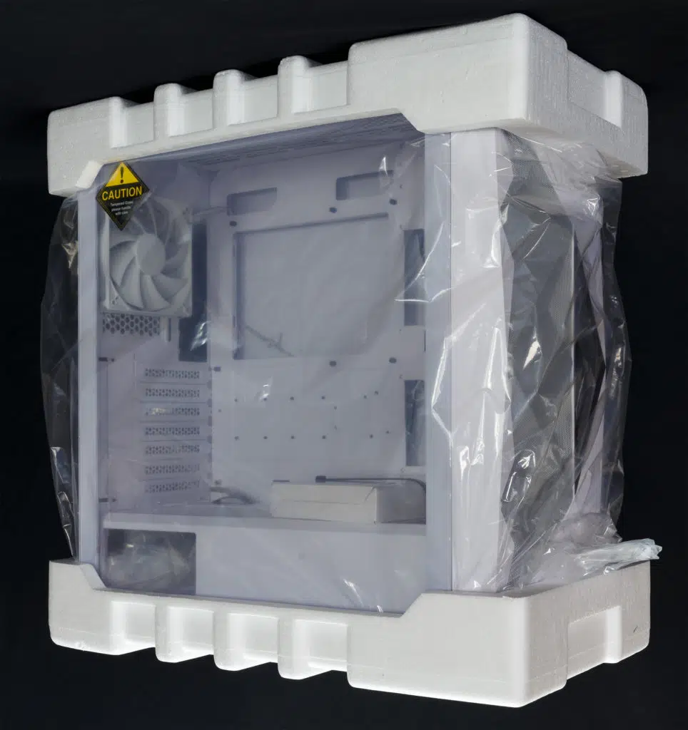 Antec DF800 FLUX White out of the box