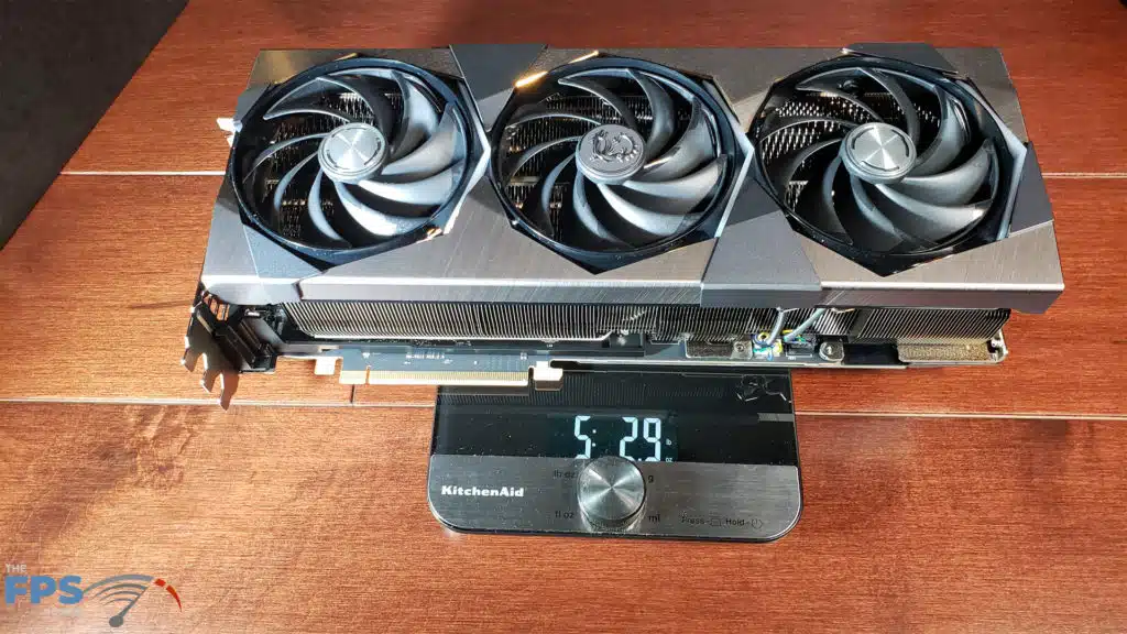 MSI GeForce RTX 4080 16GB SUPRIM X: scale weight