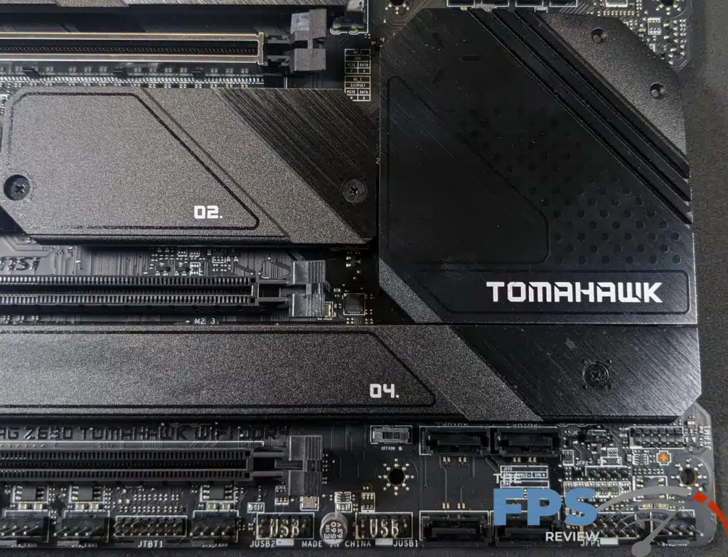 MSI MAG Z690 TOMAHAWK WIFI DDR4 PCH side.
