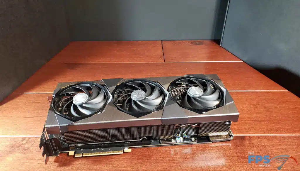 MSI GeForce RTX 4090 SUPRIM X: card down side