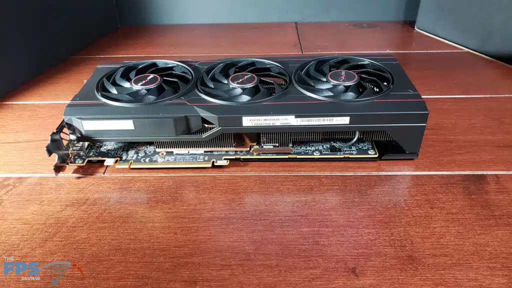 SAPPHIRE PULSE AMD Radeon RX 7900 XT: card down side