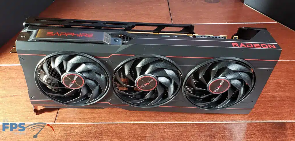 SAPPHIRE PULSE AMD Radeon RX 7900 XT: card top side up