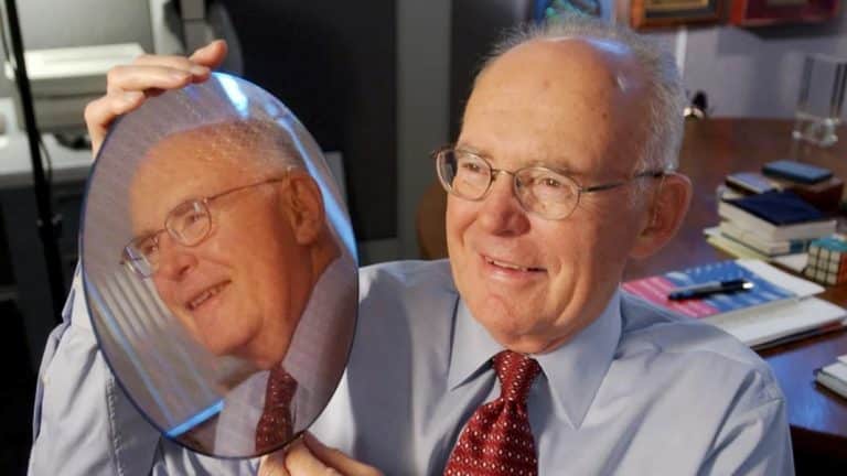 Gordon Moore,  Intel’s Co-founder and Former CEO, Has Passed Away at the Age of 94