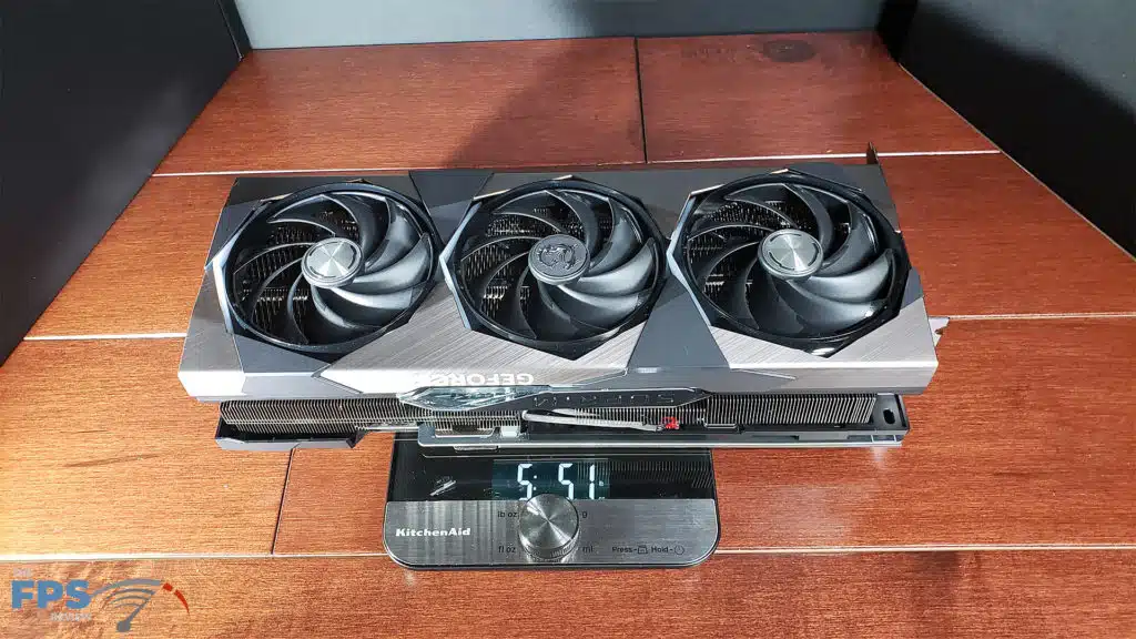 MSI GeForce RTX 4090 SUPRIM X: card weight