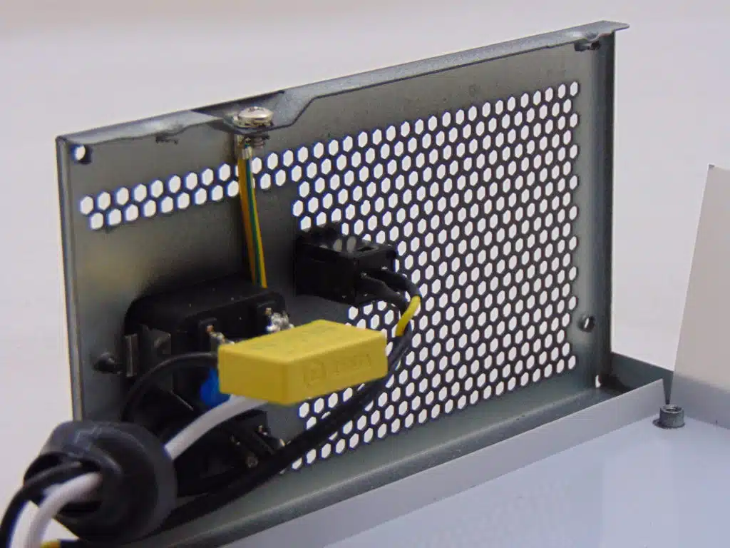 STEAMPUNK 850W Input Filtering