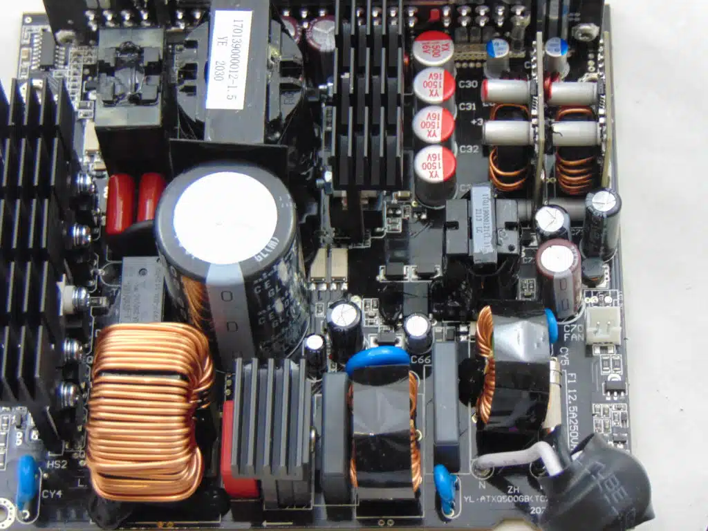 STEAMPUNK 850W Secondary Side Overview
