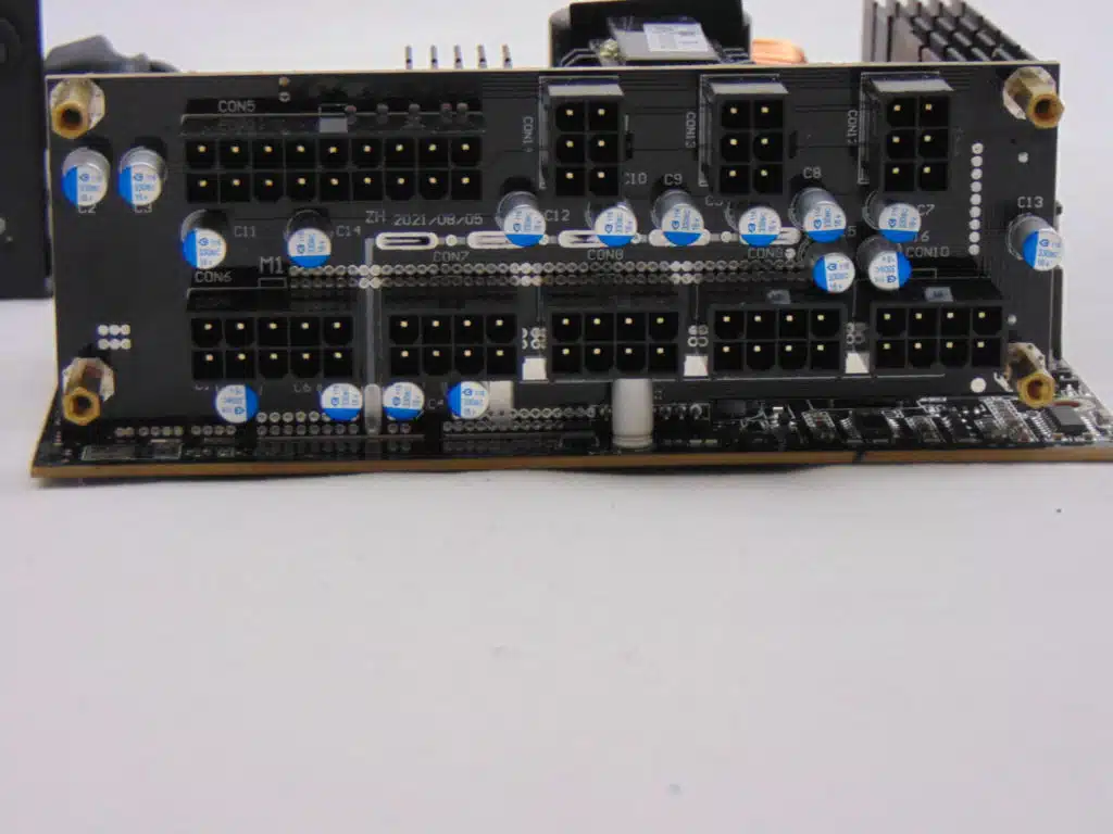 STEAMPUNK 850W Modular PCB Front