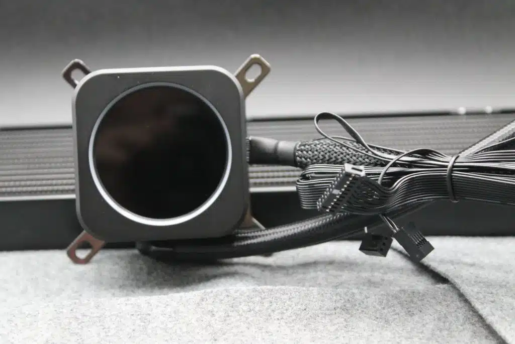 CORSAIR H170i ELITE LCD assembled waterblock