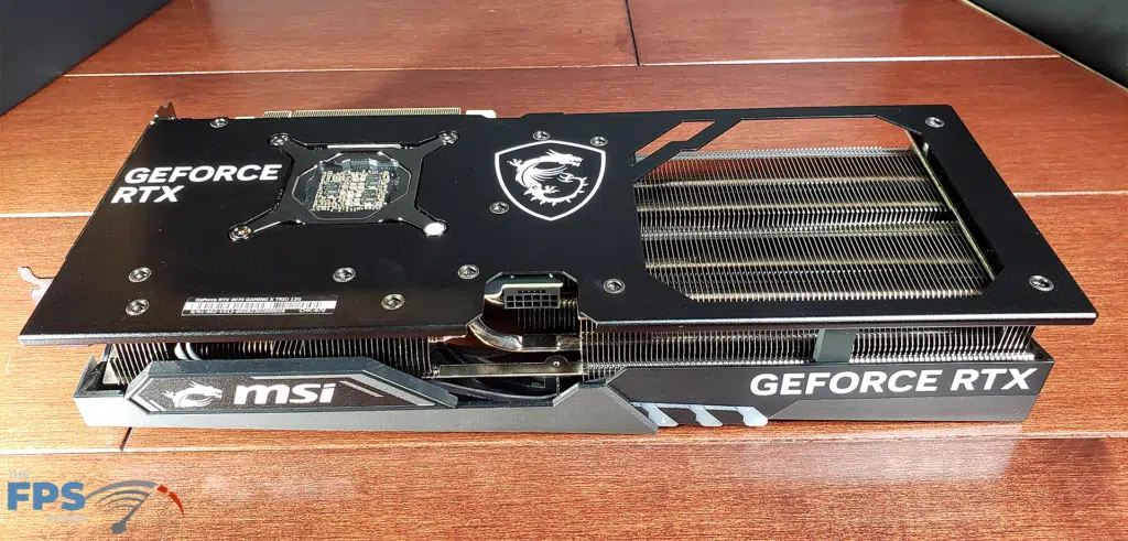 MSI GeForce RTX 4070 GMING X Trio 12G : card, back, outside edge
