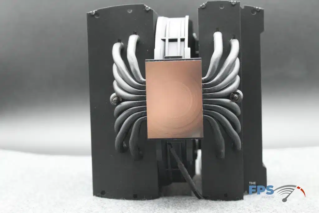 Cooler Master MASTERAIR MA824 STEALTH bottom view