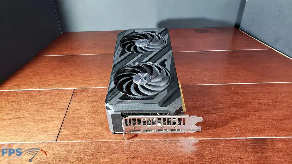 ASUS ROG Strix Radeon RX 7600 OC Edition: card I/O plate